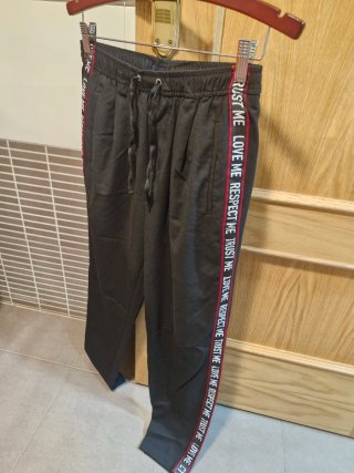 Pantalón Negro Talla M