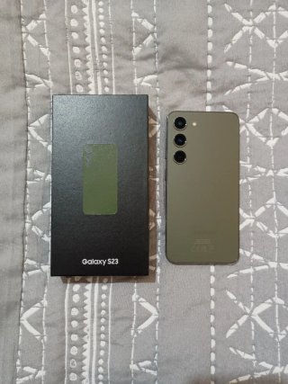 Samsung Galaxy S23 256GB verde