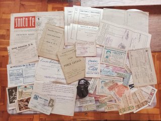 Lote de Documentos y Objetos Antiguos
