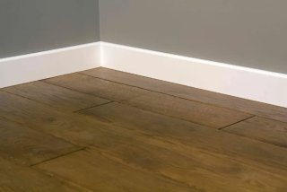 Colocación de rodapiés en Tortosa