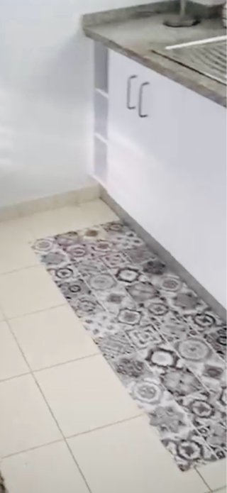 Moquette vinilica con stampa a piastrelle