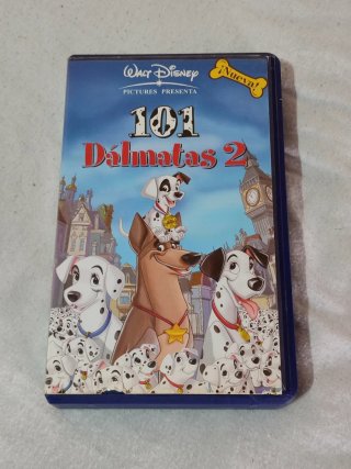 VHS 101 Dálmatas 2