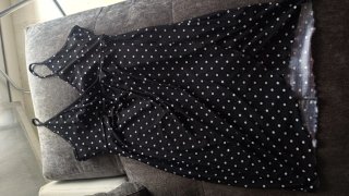 Vestido Negro con Lunares Blancos