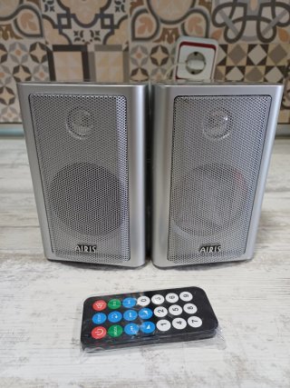 Altavoces Airis 20W con Mando