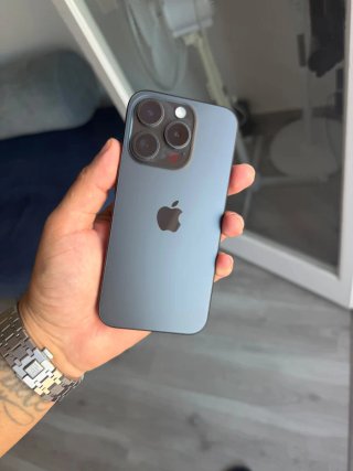 Vendo iPhone 15 pro 128GB