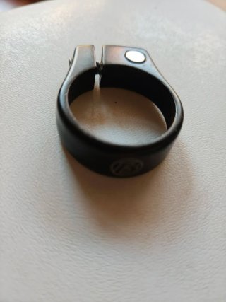 Abrazadera BONTRAGER de sillín 36mm