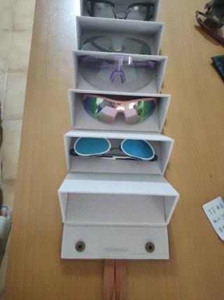 Organizador Colgante para Gafas