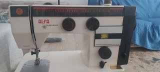 Máquina de coser Alfa Electronic