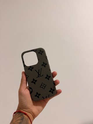 Cover LV iPhone 15 Pro