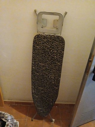 Tabla de planchar plegable