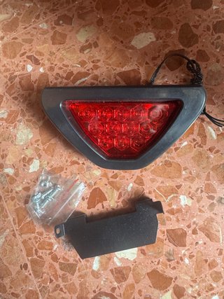 Luz Trasera LED Roja para Coche