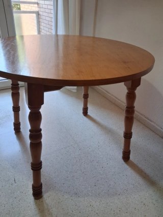 Mesa de Comedor Redonda de Madera