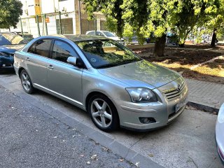 Toyota Avensis 2004