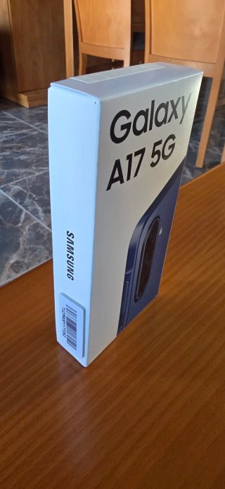 Samsung Galaxy A17 5G Disponibile 1 blu 1 nero