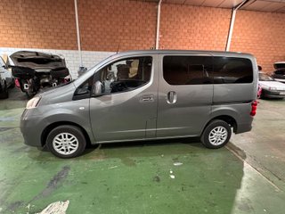 Nissan NV200 Evalia 2015 7 plazas libro