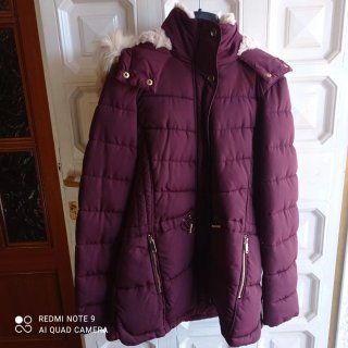 Abrigo Yessica Morado