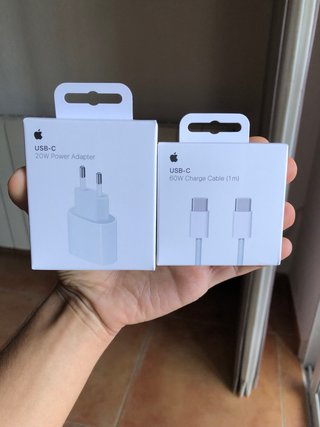 Cargador Apple USB-C 20W y Cable 1m