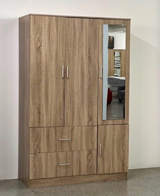 LIQUIDACION!! Nuevo armario de 3 puertas!!