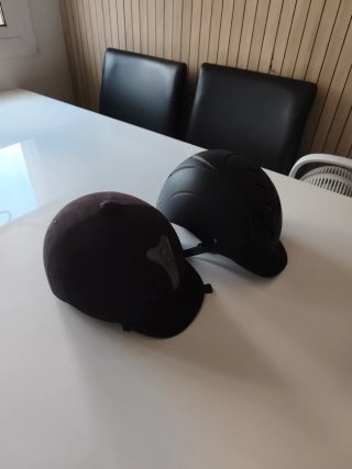 2 Cascos de Hípica