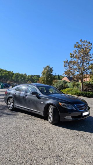 Lexus LS 2009