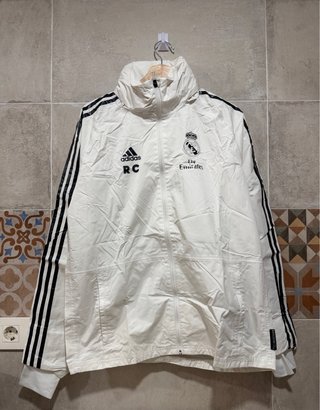 Chubasquero del Real Madrid 2018