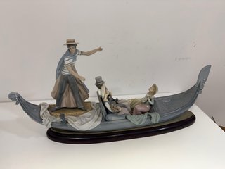 Figura Lladró En la góndola