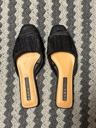 Sandalias Negras Zara
