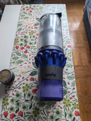 Aspiradora Dyson V15 reparada