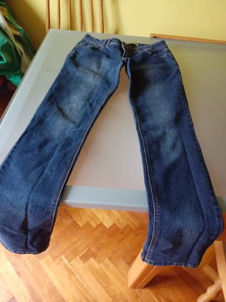 Pantalón vaquero azul