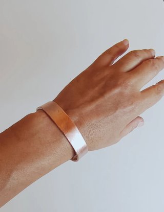 Pulsera artesana ancha de cobre macizo 17,5cm larg