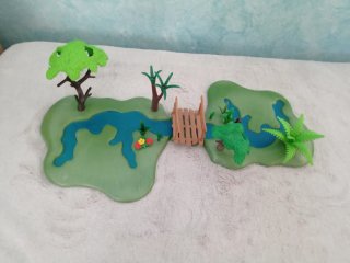 Río Playmobil con puente y vegetación ideal Belén