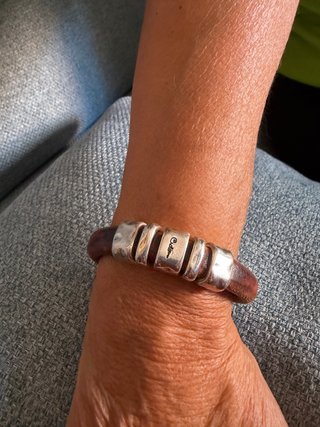 Pulsera de cuero Ciclón