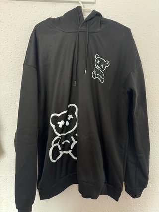 Sudadera Negra con Estampado de Osos