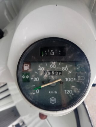 Vespa PX 200