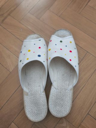 Zapatillas de esparto blancas con lunares