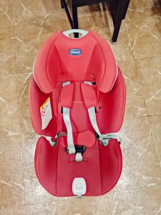 Silla de coche Chicco roja