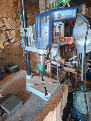 Taladro AEG con Soporte de Columna