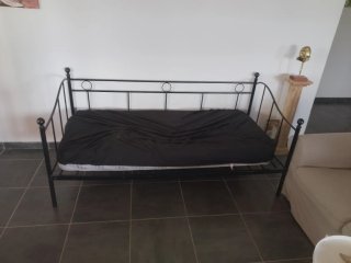 Cama de Metal Negra
