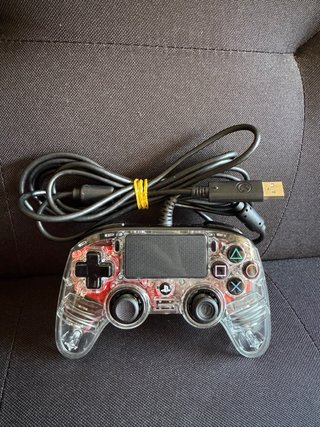 Mando PS4 Nacon Transparente