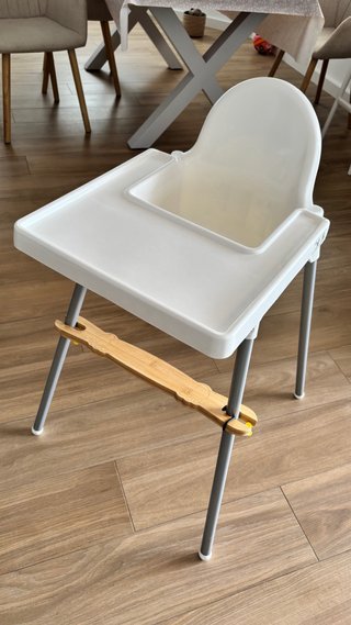 Trona Infantil con Reposapiés