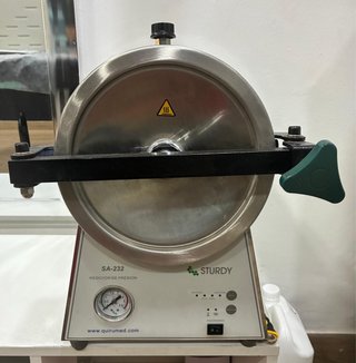 Autoclave Médico Sturdy SA-232