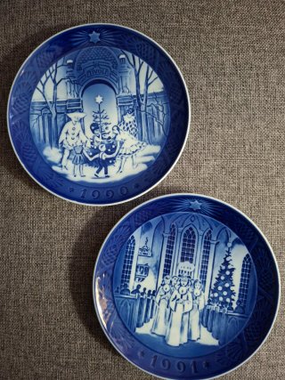 Piatti Natalizi Royal Copenhagen 1990-1999