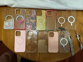 Confezione da 12 custodie per iPhone 16 Pro Max