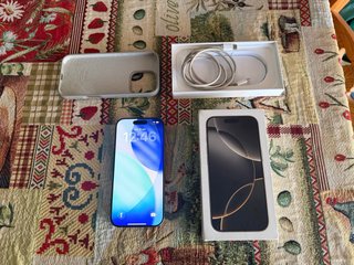 iPhone 16 Pro 128GB Titanio Natural IMPECABLE