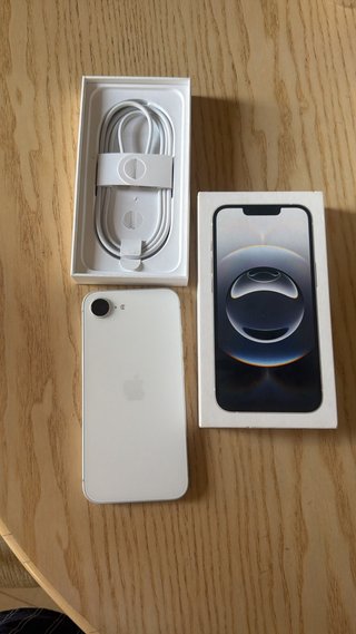 iPhone Bianco 16e
