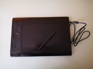 Tableta Gráfica Wacom Intuos M