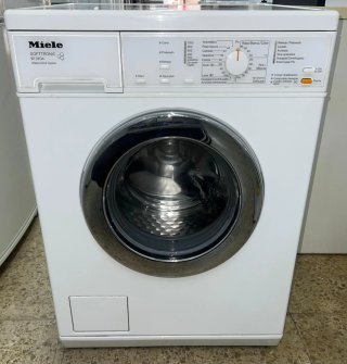 Lavadora MIELE Softtronic W 3104