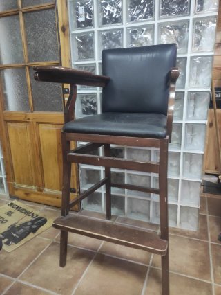 Silla Alta de Croupier o Árbitro