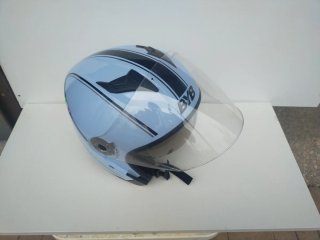 Casco Jet BYB con Visera