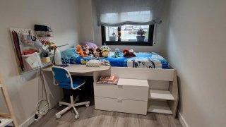 Estructura cama juvenil con escritorio integrado